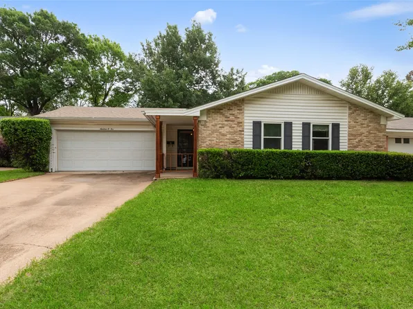 1905 Easy St, Arlington, TX 76013