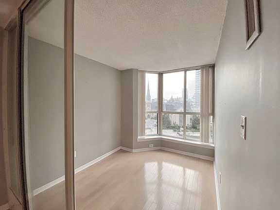 3rd image of 44 Saint Joseph St #617