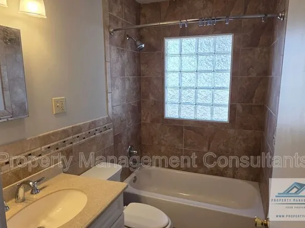 2804 E 18th Ave #2, Sheffield, AL 35660