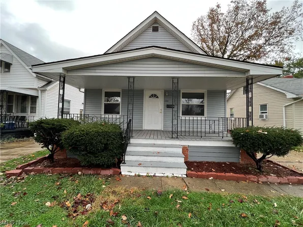 11800 Brookfield Ave, Cleveland, OH 44135