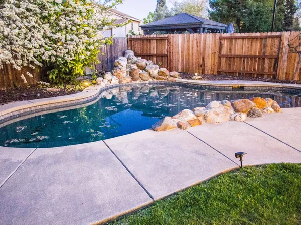 5136 Bessemer Way, Sacramento, CA 95835