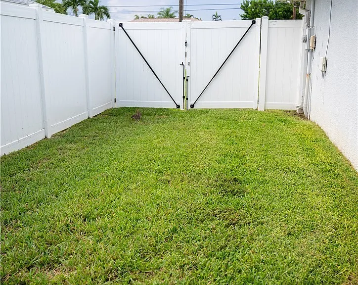 1422 SE 18th St — Photo 31