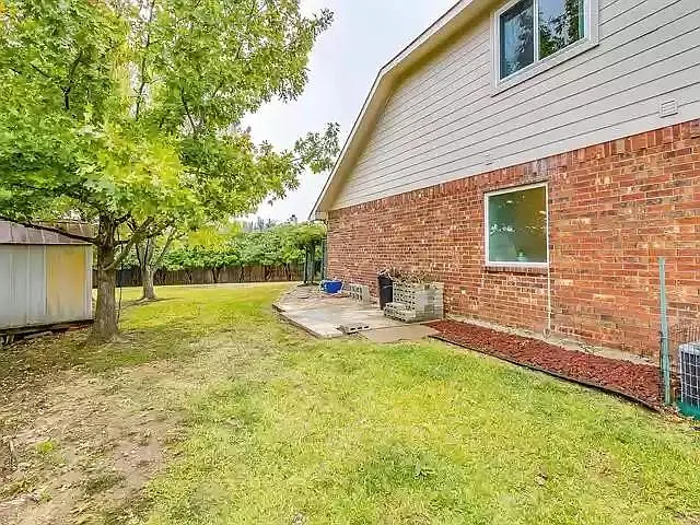 side yard