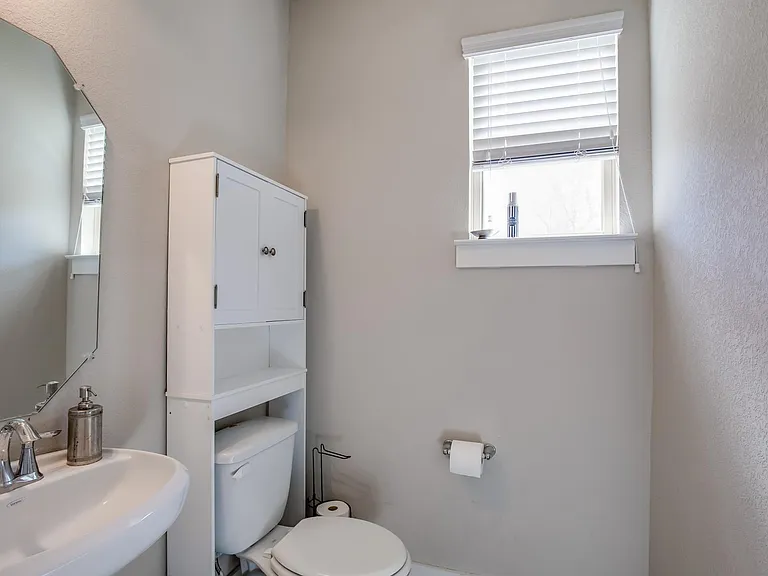 9707 McKnight Loop — Photo 15