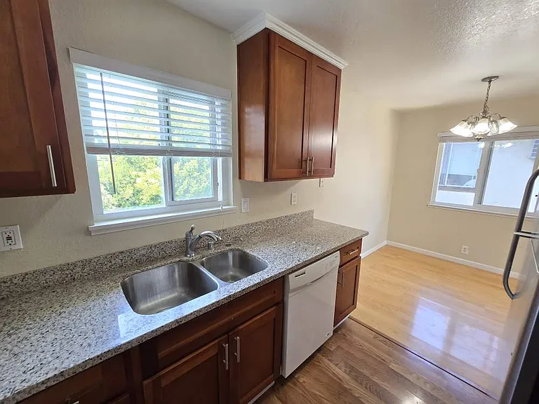 1539 Moorpark Ave #3 — Photo 5