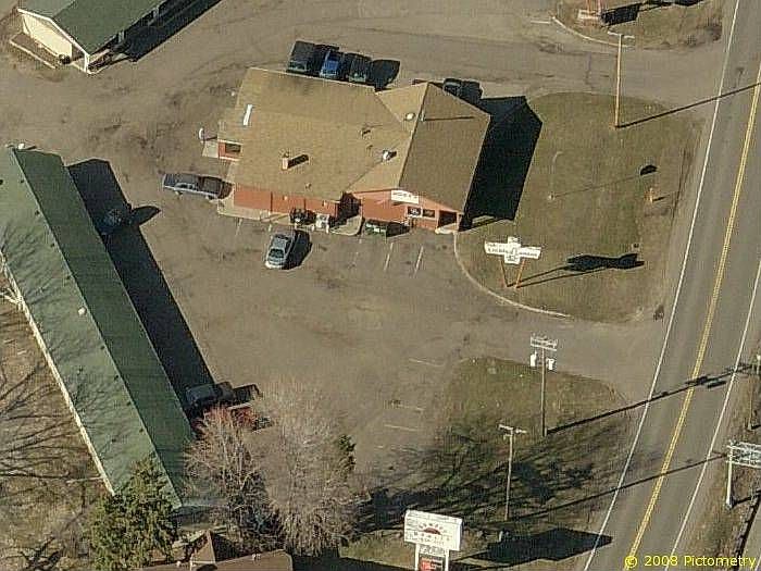 2nd image of 2425 Maplewood Dr