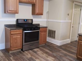 518 Willow St #2R, Woonsocket, RI 02895