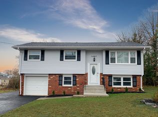 1467 Windsor Ave, Toms River, NJ