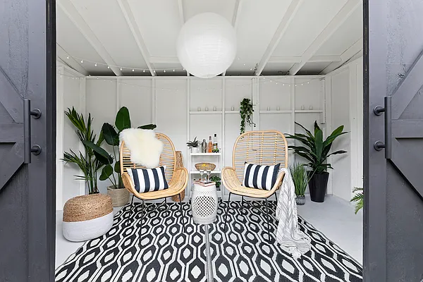 Sold by Compass | media 11