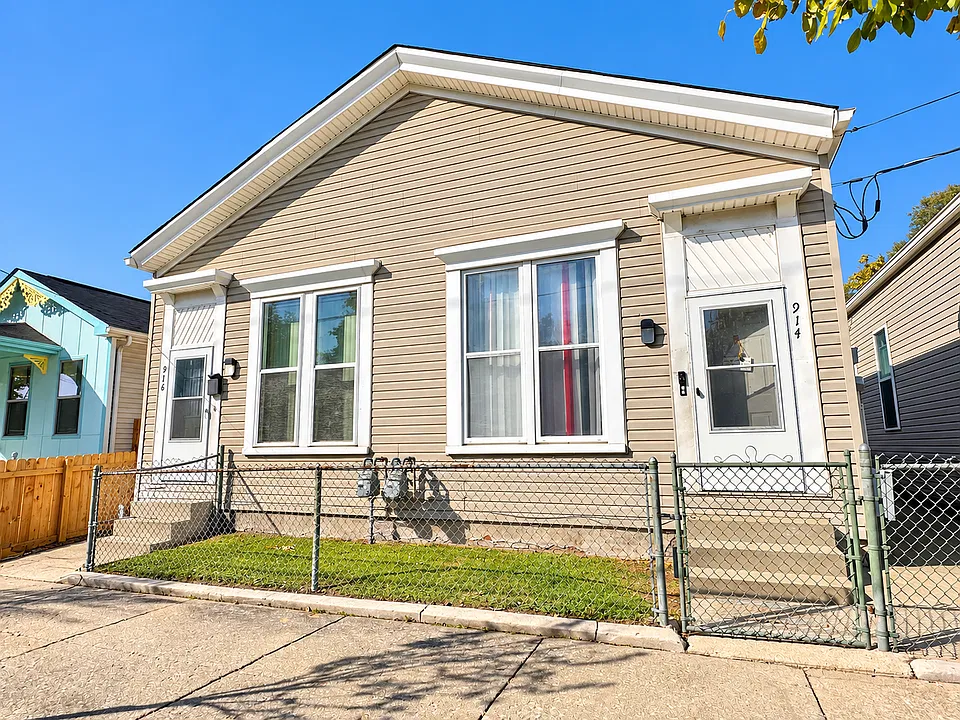 914-916 S Hancock St
