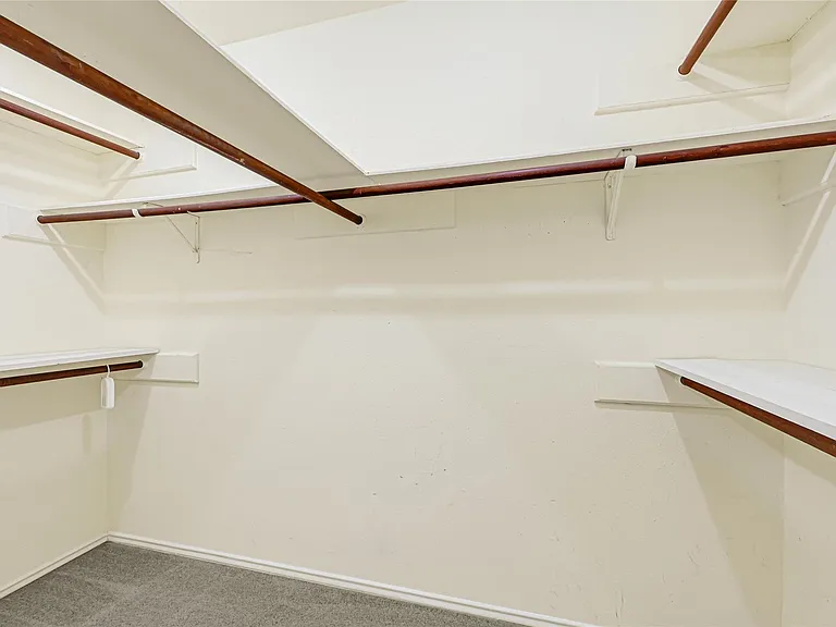 3510 Honey Creek Dr — Photo 18