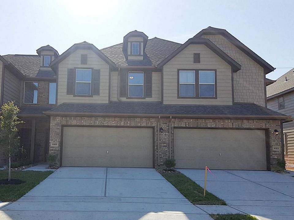 1st image of 8319 Hawthorn Valley Ln