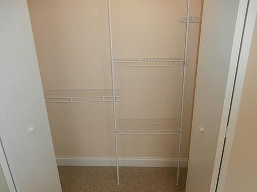 5th image of 1110 W Balmoral Ave APT 2