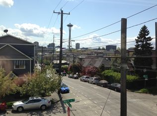 552 Ward St, Seattle, WA 98109