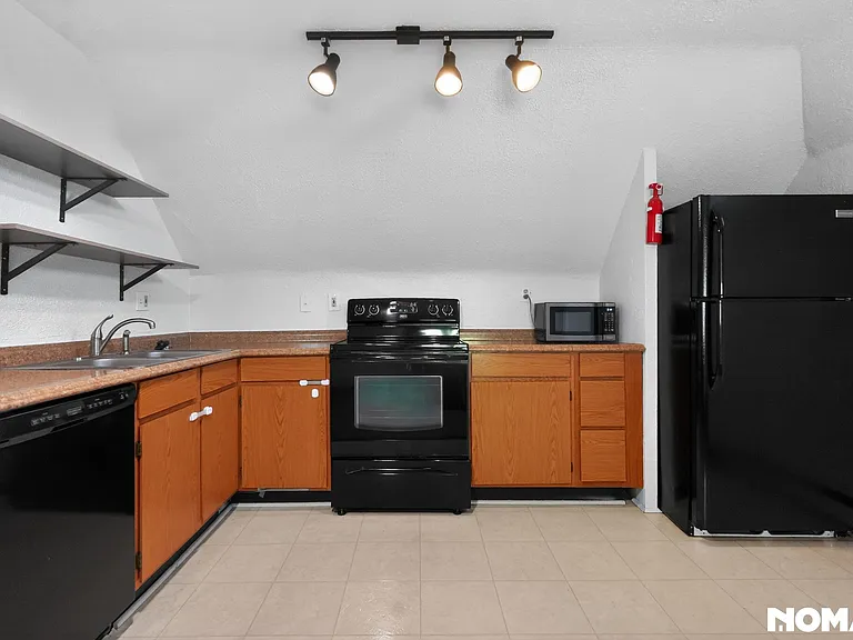 2101 E 16th Ave #3 — Photo 15