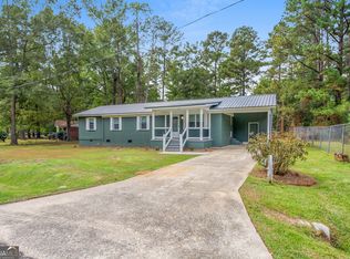 766 McElrath St, Sandersville, GA 31082