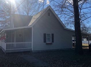 394 W North St, Palmyra, IL 62674