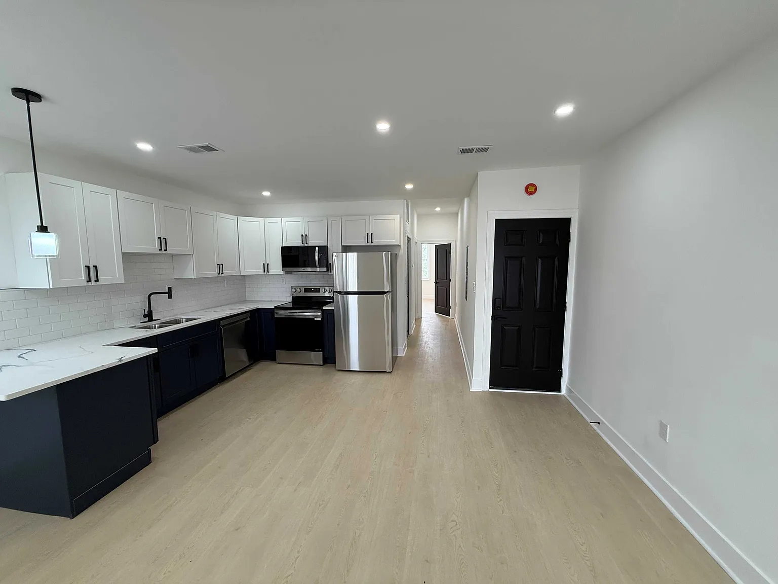 1012 W Lanvale St - 3 — Photo 4