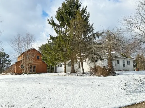 19181 Taylor Ridge Rd, Glouster, OH 45732