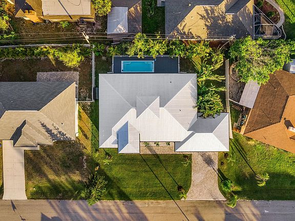 5th image of 1371 Cumberland Road