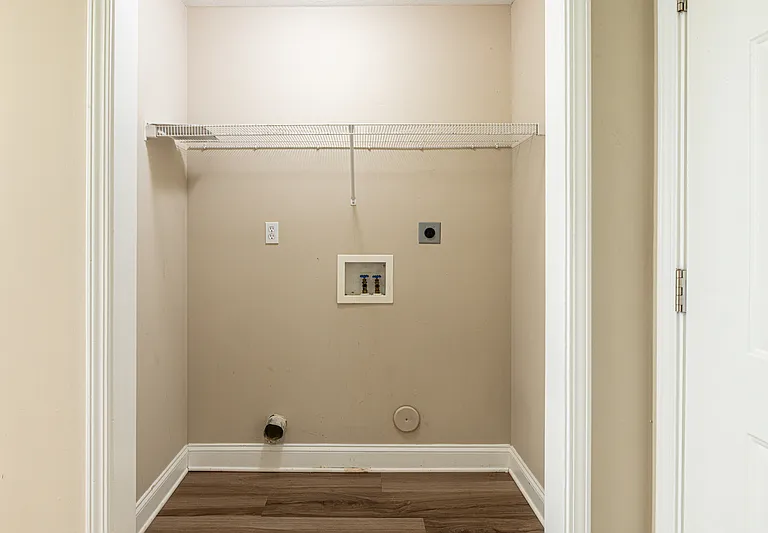 637 Marston Ln #1 — Photo 12