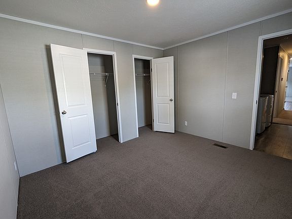 4th image of 46 Canal Dr #300-046