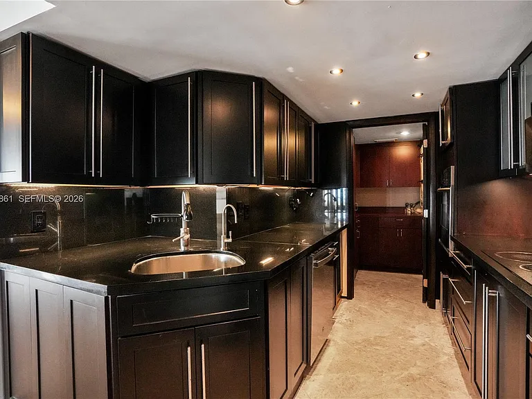 1151 N Fort Lauderdale Beach Blvd #16D — Photo 10