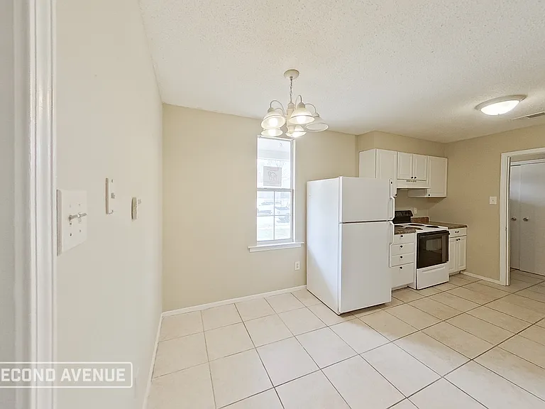 5792 Jardin Pl — Photo 3