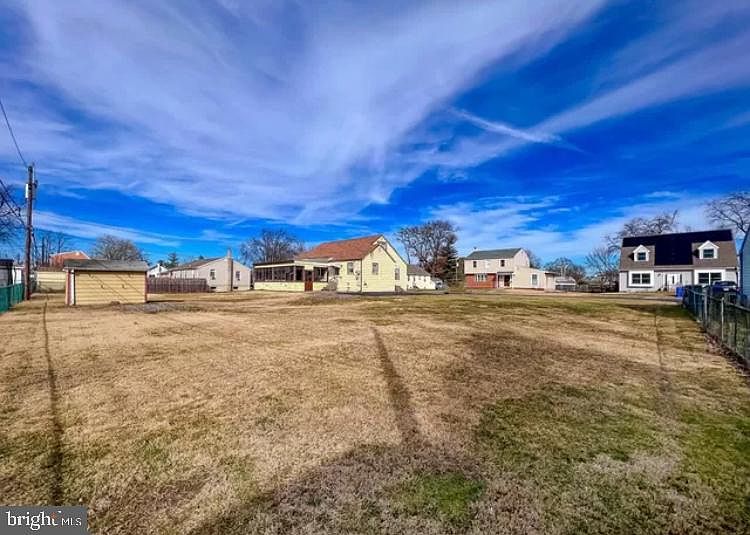 2nd image of LOT Keystone Ave