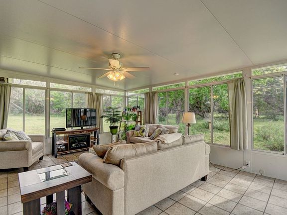 3rd image of 338 Southway Dr