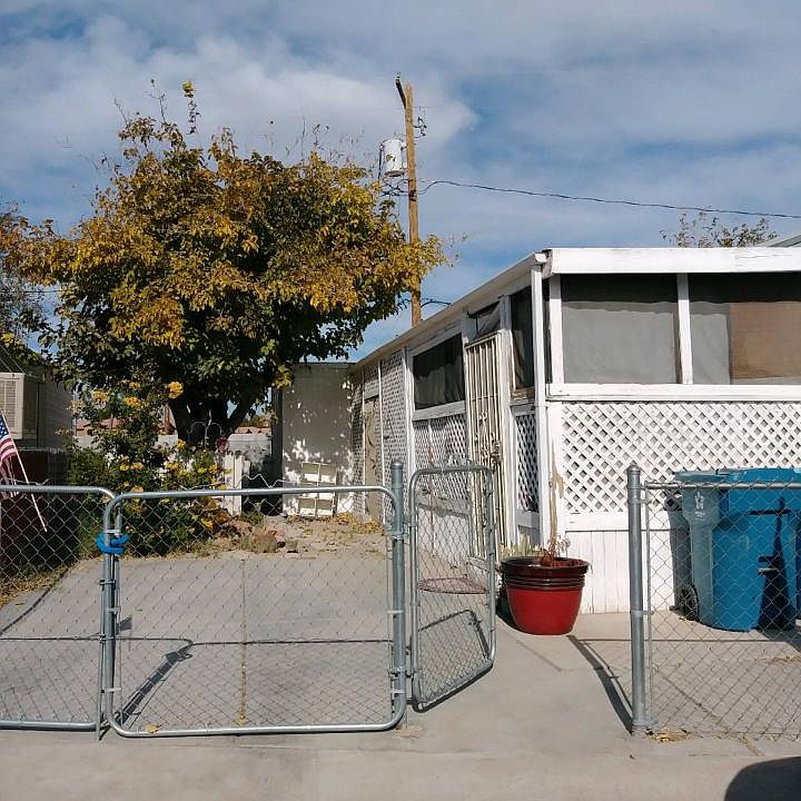 2nd image of 3815 N Nellis Blvd Trailer 5