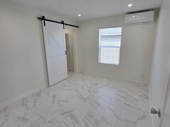 5th image of 5128 W 133rd St