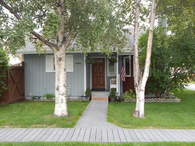 9800 Newhaven Loop, Anchorage, AK, 99507