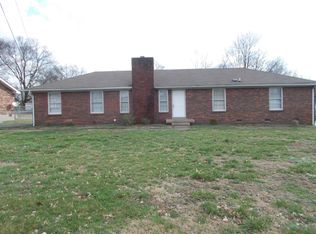242 Wessington Pl, Hendersonville, TN 37075