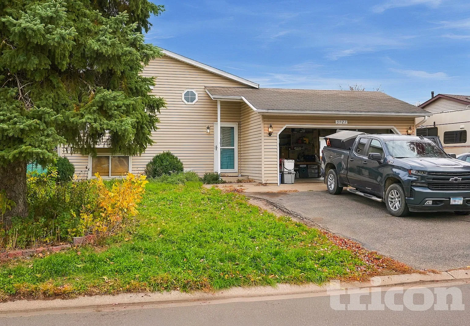 5127 Upper 182nd Street West Farmington MN — Photo 1