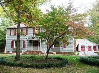 10803 Shingle Oak Rd, North Chesterfield, VA 23237