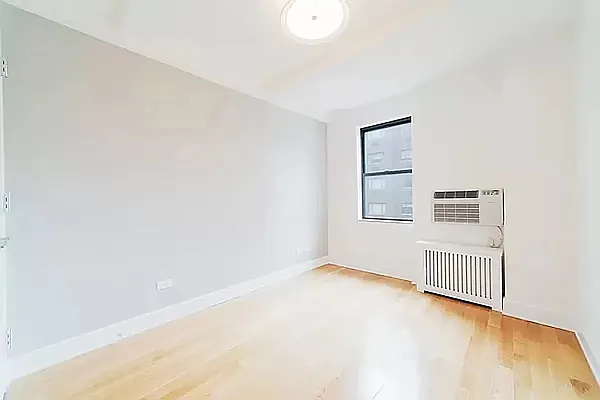 Rented by Modlin Group | media 5