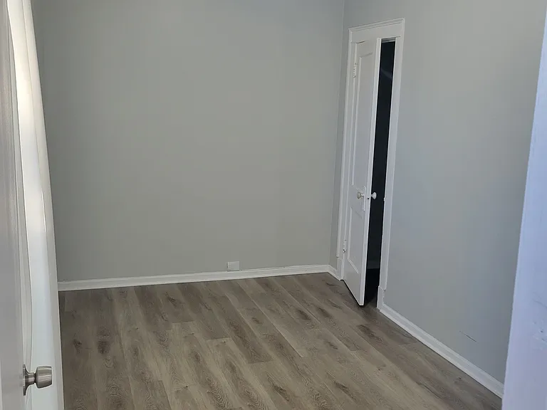 2603 W Lawrence Ave #2E — Photo 7