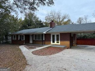 5939 Cleveland Hwy, Clermont, GA 30527