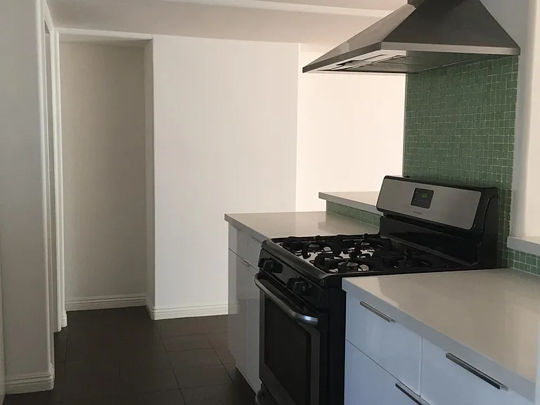 2234 Brant St #5 — Photo 4