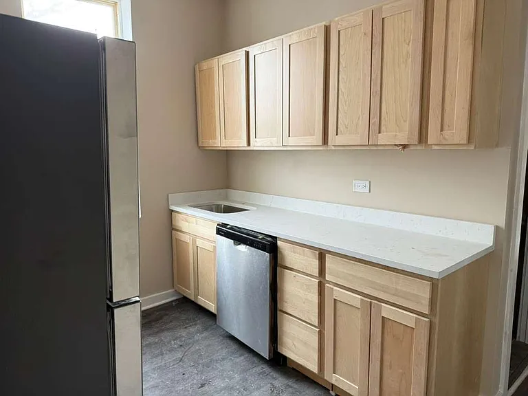 1319 S Harding Ave — Photo 17