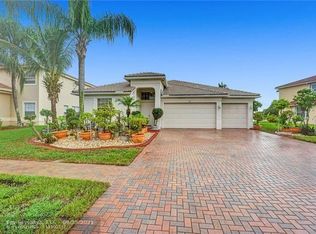 114 Tuscany Dr, Royal Palm Beach, FL 33411