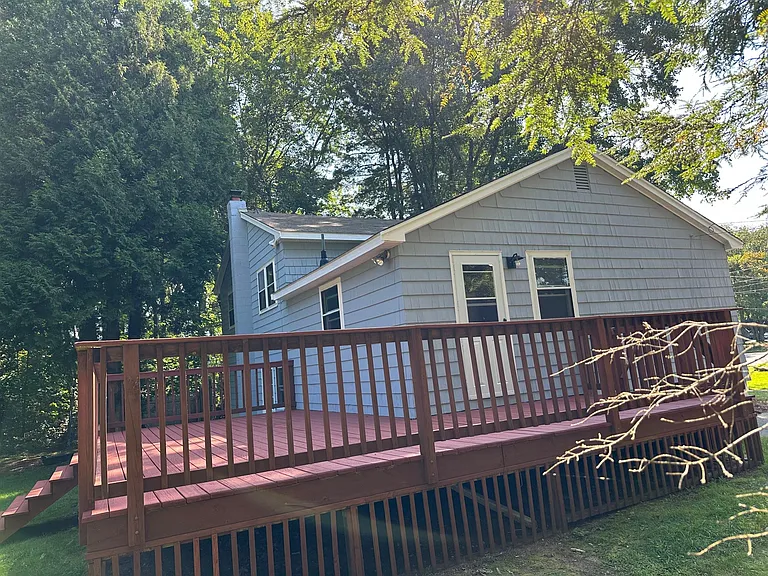 20 Glad Valley Dr — Photo 2