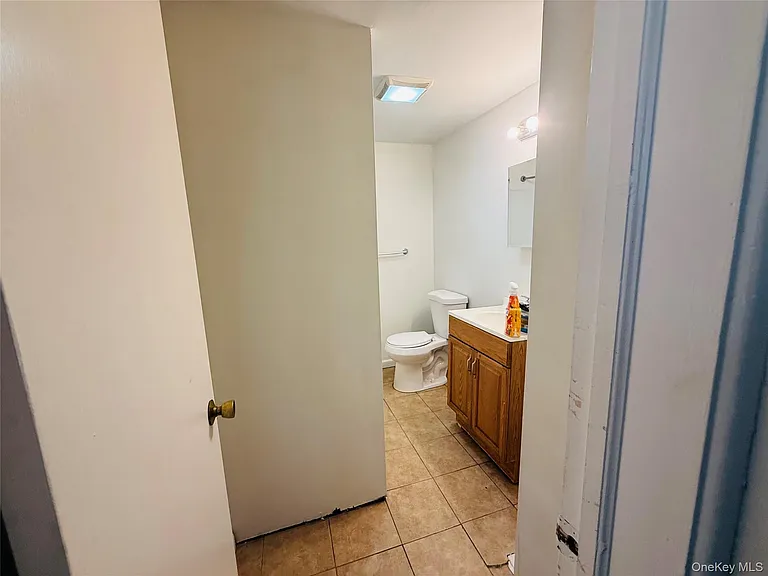 135 Sullivan St #DOWNSTAIRS — Photo 13