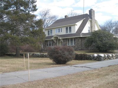 516 Oaklawn Ave, Cranston, RI, 02920