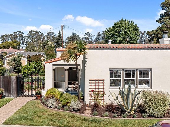5th image of 748 Farringdon Ln