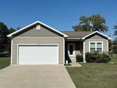 205 E Golden Ave, El Dorado Springs, MO, 64744