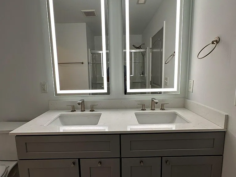 706 Denhoff Dr — Photo 40