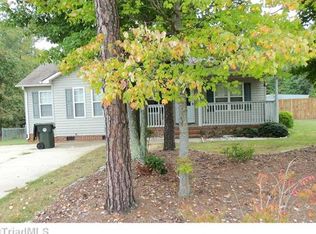 321 Washboard Rd, Thomasville, NC 27360