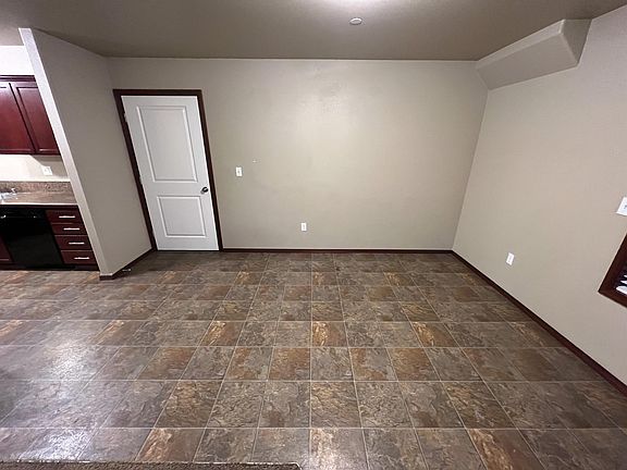 3rd image of 14713 50th Ave NE Unit 101